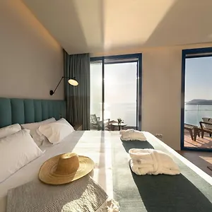 https://voramar-lescala.catalonia-hotels.com